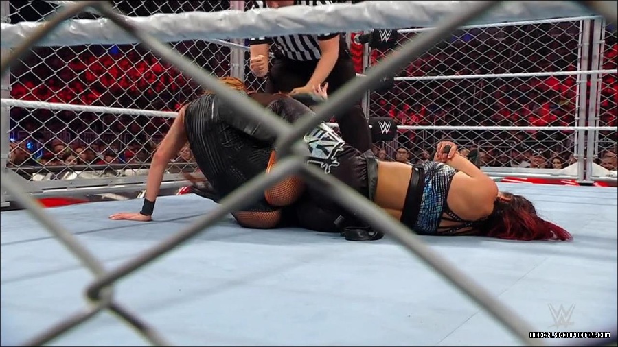 WWE_Monday_Night_RAW_2023_02_06_720p_HDTV_x264-Star_mp4_007547266.jpg