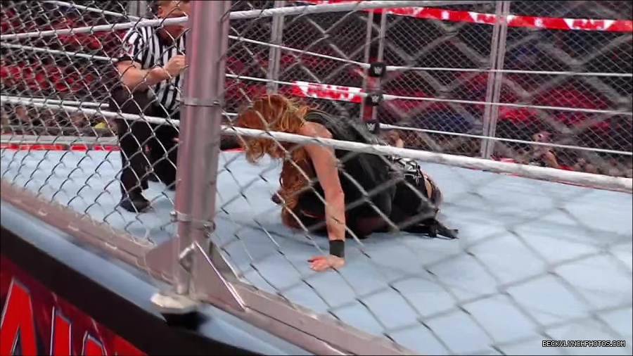 WWE_Monday_Night_RAW_2023_02_06_720p_HDTV_x264-Star_mp4_007548066.jpg