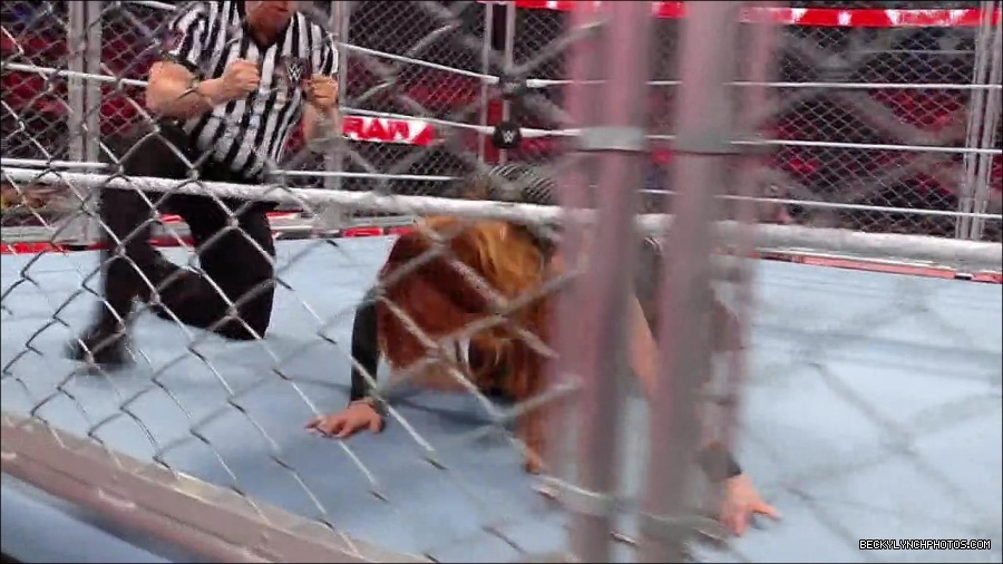 WWE_Monday_Night_RAW_2023_02_06_720p_HDTV_x264-Star_mp4_007548866.jpg