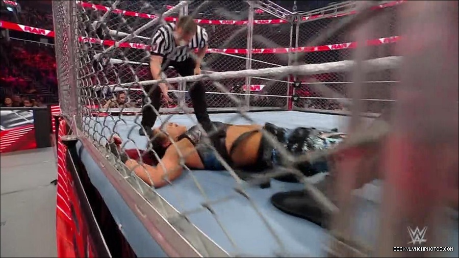 WWE_Monday_Night_RAW_2023_02_06_720p_HDTV_x264-Star_mp4_007568466.jpg