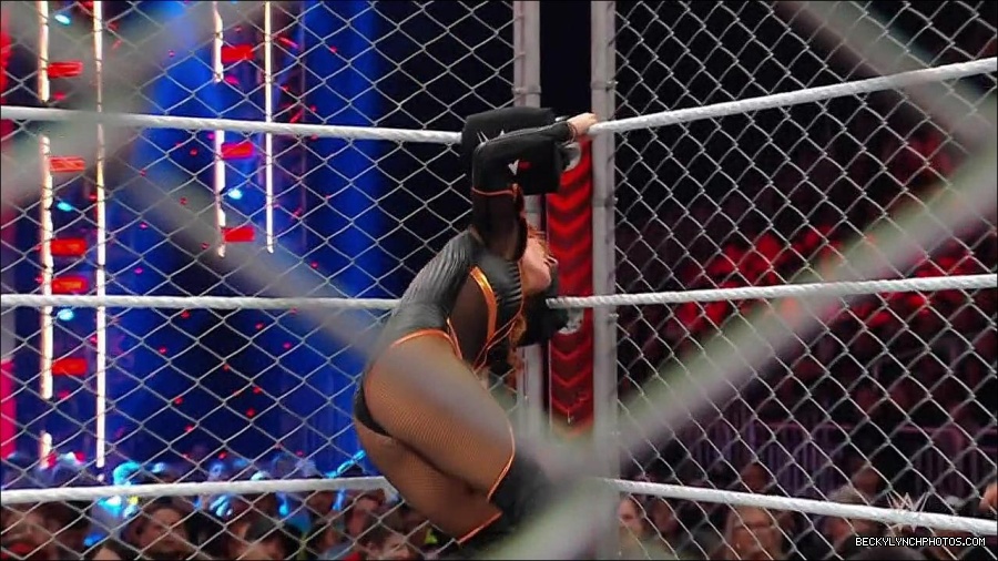WWE_Monday_Night_RAW_2023_02_06_720p_HDTV_x264-Star_mp4_007574866.jpg