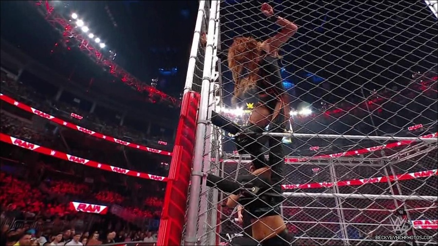 WWE_Monday_Night_RAW_2023_02_06_720p_HDTV_x264-Star_mp4_007585666.jpg