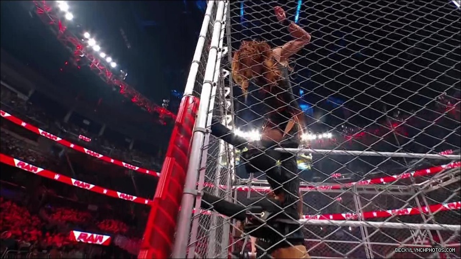 WWE_Monday_Night_RAW_2023_02_06_720p_HDTV_x264-Star_mp4_007586066.jpg