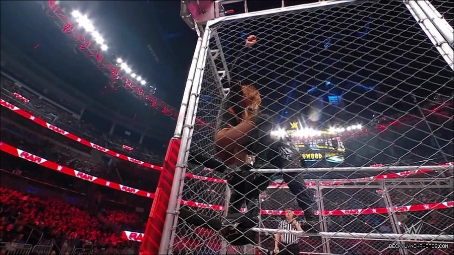 WWE_Monday_Night_RAW_2023_02_06_720p_HDTV_x264-Star_mp4_007594066.jpg