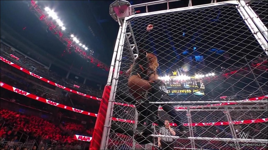 WWE_Monday_Night_RAW_2023_02_06_720p_HDTV_x264-Star_mp4_007594866.jpg