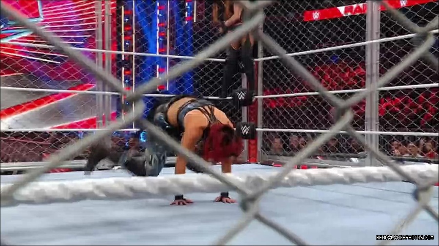 WWE_Monday_Night_RAW_2023_02_06_720p_HDTV_x264-Star_mp4_007599666.jpg