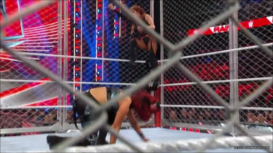 WWE_Monday_Night_RAW_2023_02_06_720p_HDTV_x264-Star_mp4_007600066.jpg