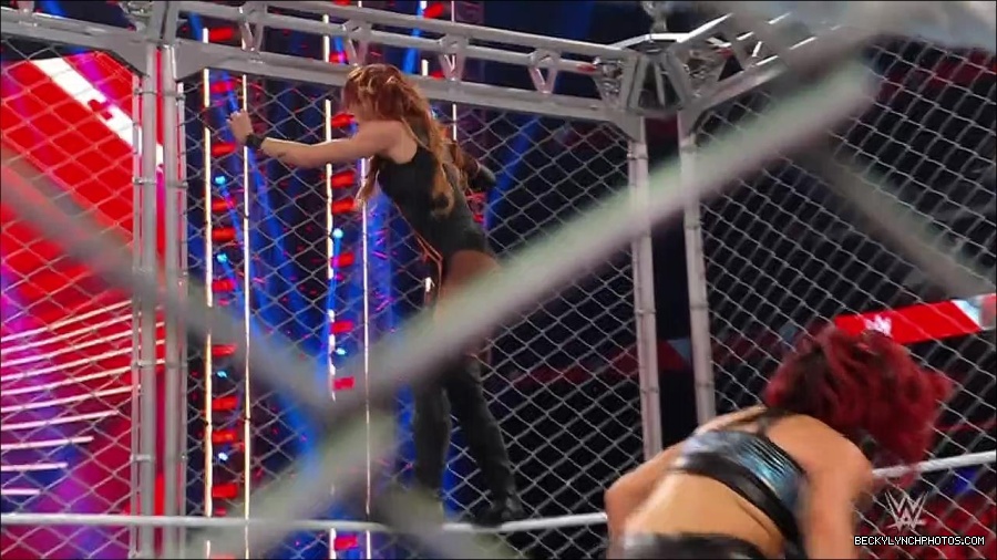 WWE_Monday_Night_RAW_2023_02_06_720p_HDTV_x264-Star_mp4_007601666.jpg