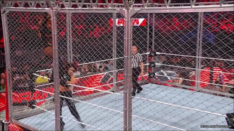 WWE_Monday_Night_RAW_2023_02_06_720p_HDTV_x264-Star_mp4_007603266.jpg