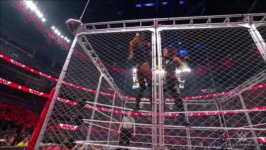 WWE_Monday_Night_RAW_2023_02_06_720p_HDTV_x264-Star_mp4_007608466.jpg