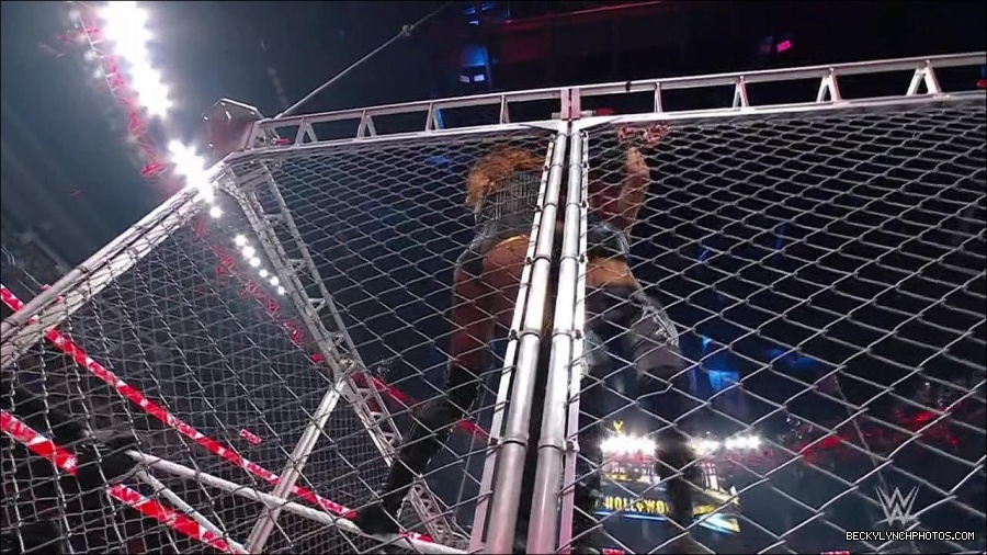 WWE_Monday_Night_RAW_2023_02_06_720p_HDTV_x264-Star_mp4_007611666.jpg