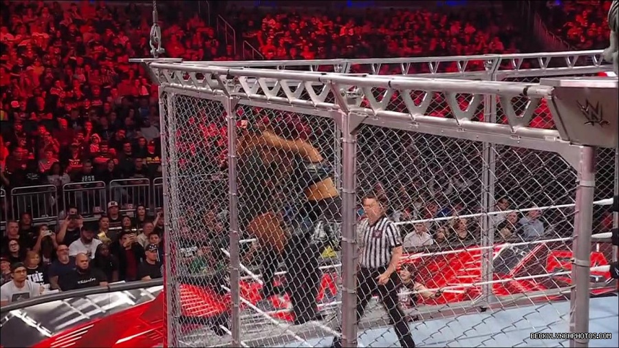 WWE_Monday_Night_RAW_2023_02_06_720p_HDTV_x264-Star_mp4_007613666.jpg