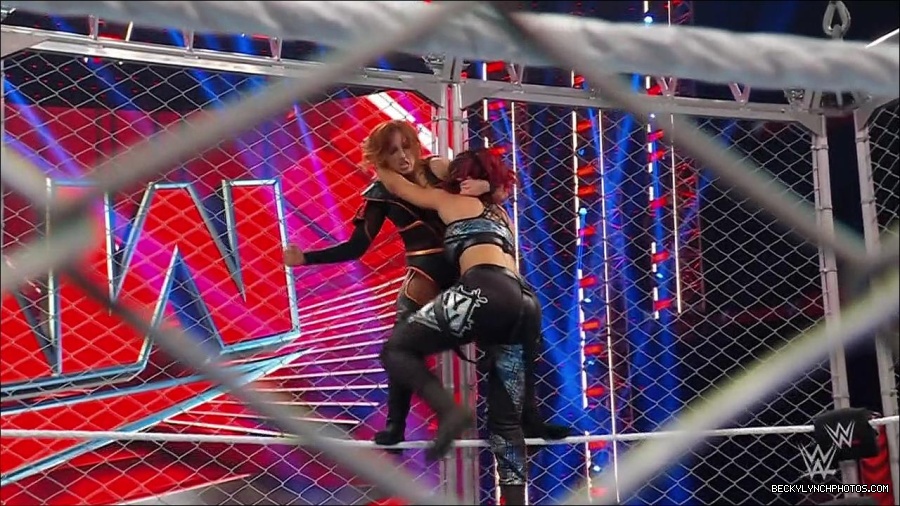 WWE_Monday_Night_RAW_2023_02_06_720p_HDTV_x264-Star_mp4_007615266.jpg