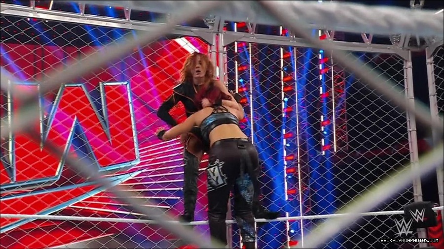 WWE_Monday_Night_RAW_2023_02_06_720p_HDTV_x264-Star_mp4_007616066.jpg