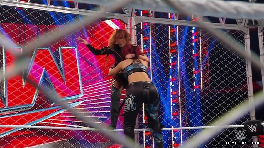 WWE_Monday_Night_RAW_2023_02_06_720p_HDTV_x264-Star_mp4_007616466.jpg