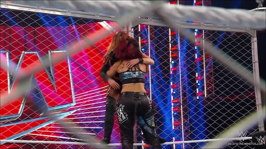WWE_Monday_Night_RAW_2023_02_06_720p_HDTV_x264-Star_mp4_007618466.jpg