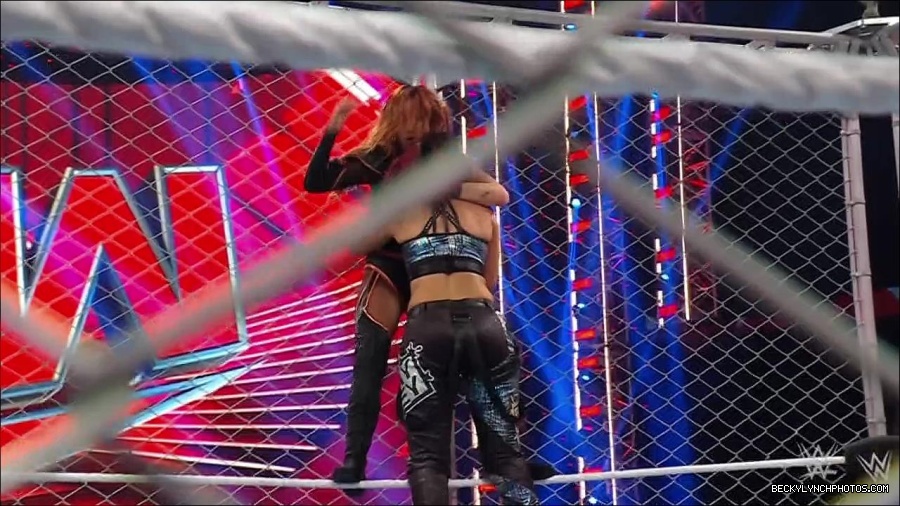 WWE_Monday_Night_RAW_2023_02_06_720p_HDTV_x264-Star_mp4_007618866.jpg