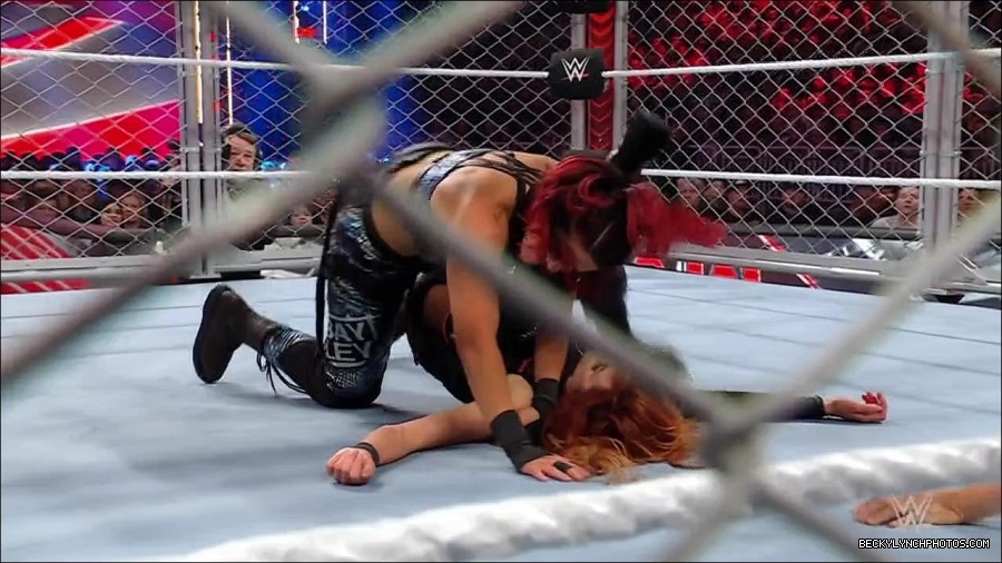 WWE_Monday_Night_RAW_2023_02_06_720p_HDTV_x264-Star_mp4_007625666.jpg
