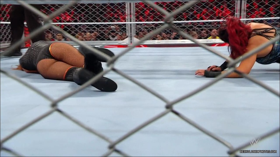 WWE_Monday_Night_RAW_2023_02_06_720p_HDTV_x264-Star_mp4_007643266.jpg