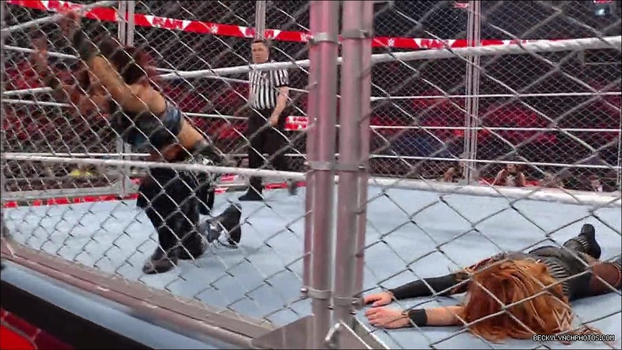 WWE_Monday_Night_RAW_2023_02_06_720p_HDTV_x264-Star_mp4_007649666.jpg