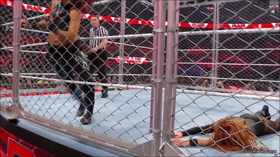 WWE_Monday_Night_RAW_2023_02_06_720p_HDTV_x264-Star_mp4_007650466.jpg