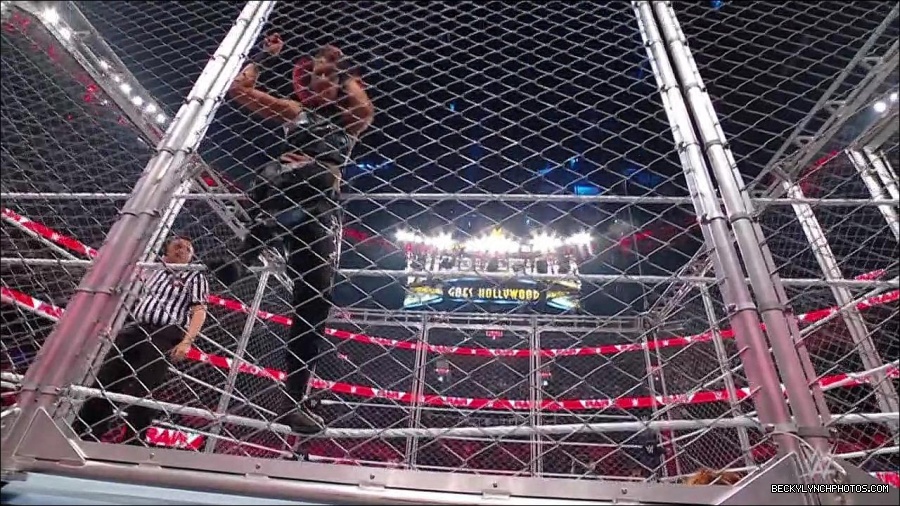 WWE_Monday_Night_RAW_2023_02_06_720p_HDTV_x264-Star_mp4_007652633.jpg