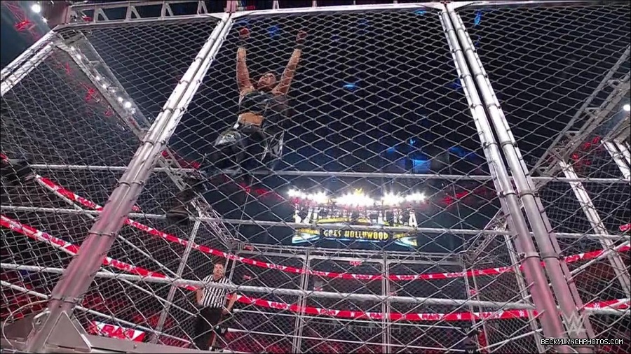 WWE_Monday_Night_RAW_2023_02_06_720p_HDTV_x264-Star_mp4_007655033.jpg