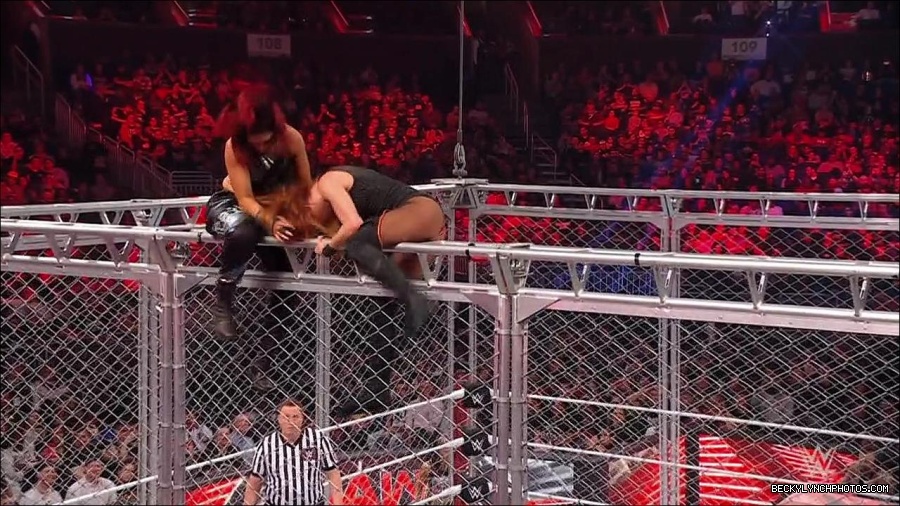 WWE_Monday_Night_RAW_2023_02_06_720p_HDTV_x264-Star_mp4_007682233.jpg