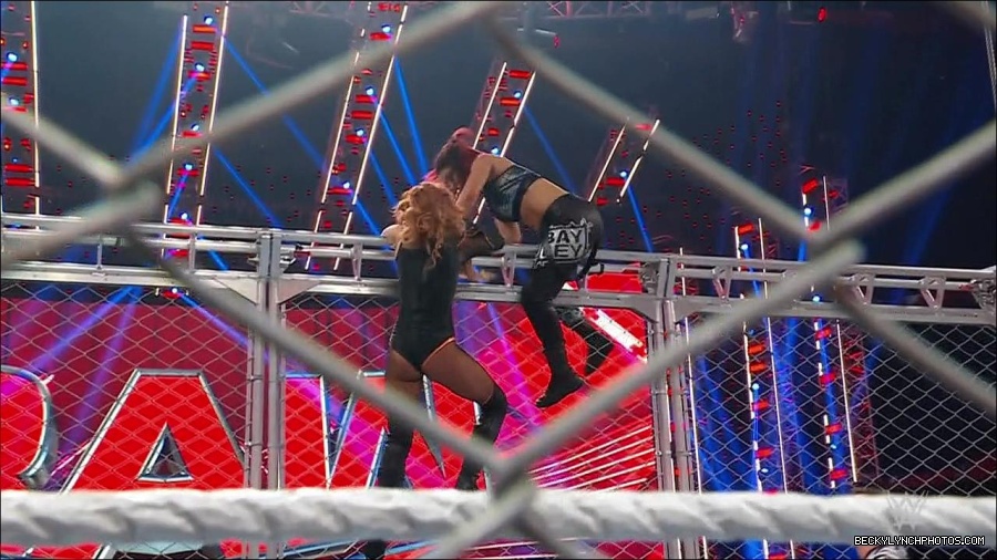 WWE_Monday_Night_RAW_2023_02_06_720p_HDTV_x264-Star_mp4_007687433.jpg