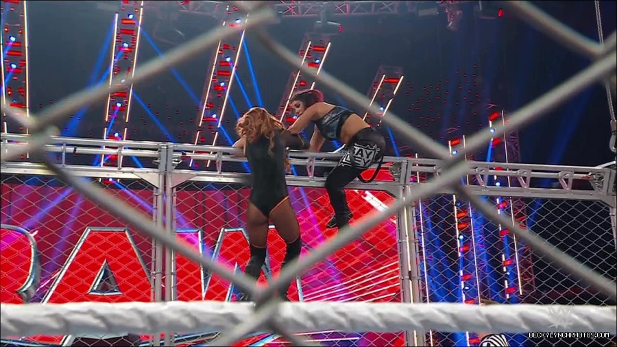WWE_Monday_Night_RAW_2023_02_06_720p_HDTV_x264-Star_mp4_007688233.jpg