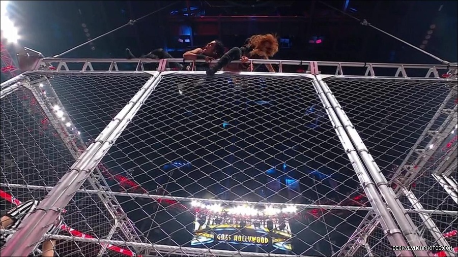 WWE_Monday_Night_RAW_2023_02_06_720p_HDTV_x264-Star_mp4_007693433.jpg