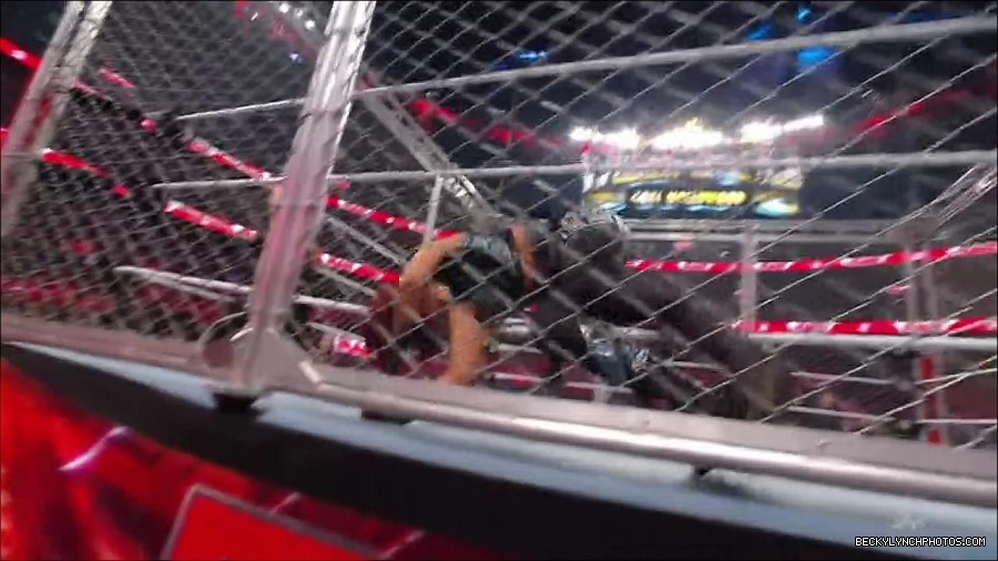 WWE_Monday_Night_RAW_2023_02_06_720p_HDTV_x264-Star_mp4_007703033.jpg