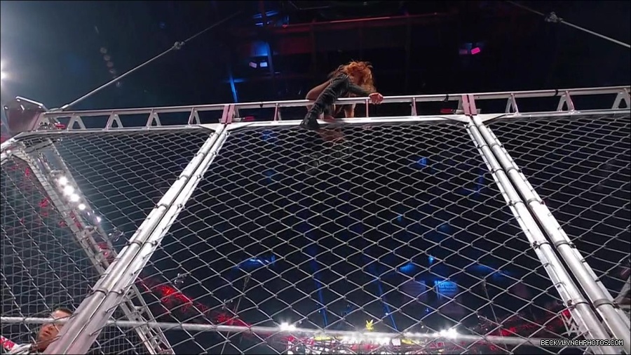 WWE_Monday_Night_RAW_2023_02_06_720p_HDTV_x264-Star_mp4_007707033.jpg