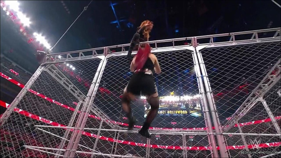 WWE_Monday_Night_RAW_2023_02_06_720p_HDTV_x264-Star_mp4_007713433.jpg