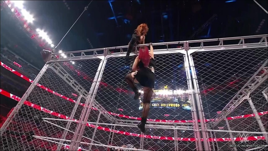 WWE_Monday_Night_RAW_2023_02_06_720p_HDTV_x264-Star_mp4_007713833.jpg