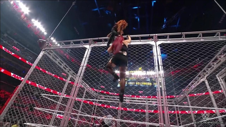 WWE_Monday_Night_RAW_2023_02_06_720p_HDTV_x264-Star_mp4_007714233.jpg