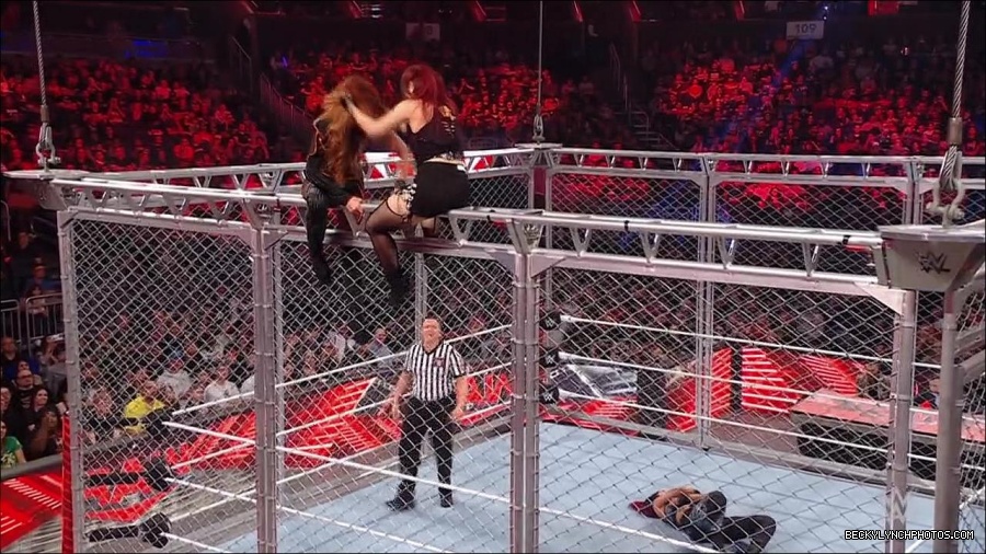 WWE_Monday_Night_RAW_2023_02_06_720p_HDTV_x264-Star_mp4_007720633.jpg