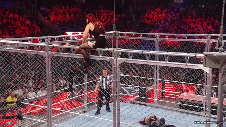 WWE_Monday_Night_RAW_2023_02_06_720p_HDTV_x264-Star_mp4_007723033.jpg