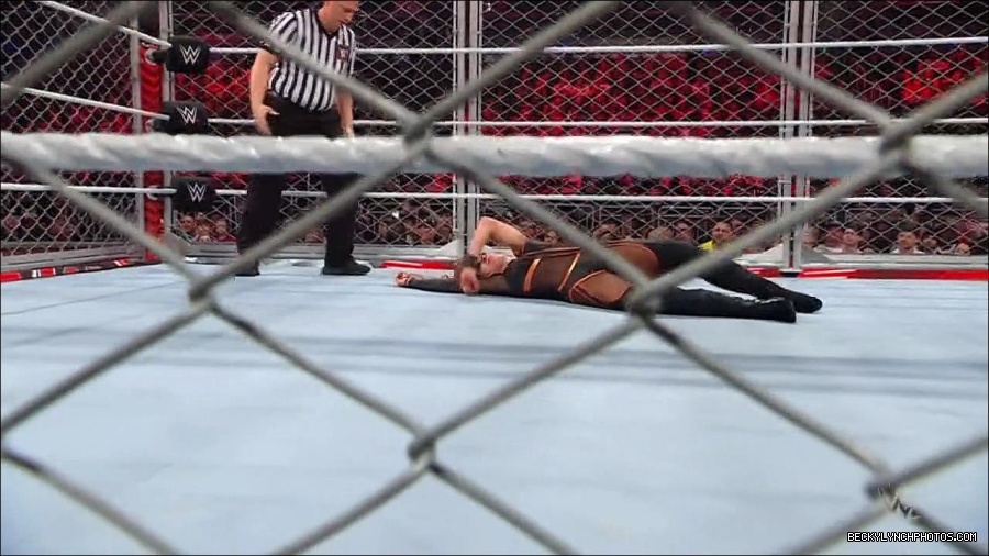 WWE_Monday_Night_RAW_2023_02_06_720p_HDTV_x264-Star_mp4_007729833.jpg