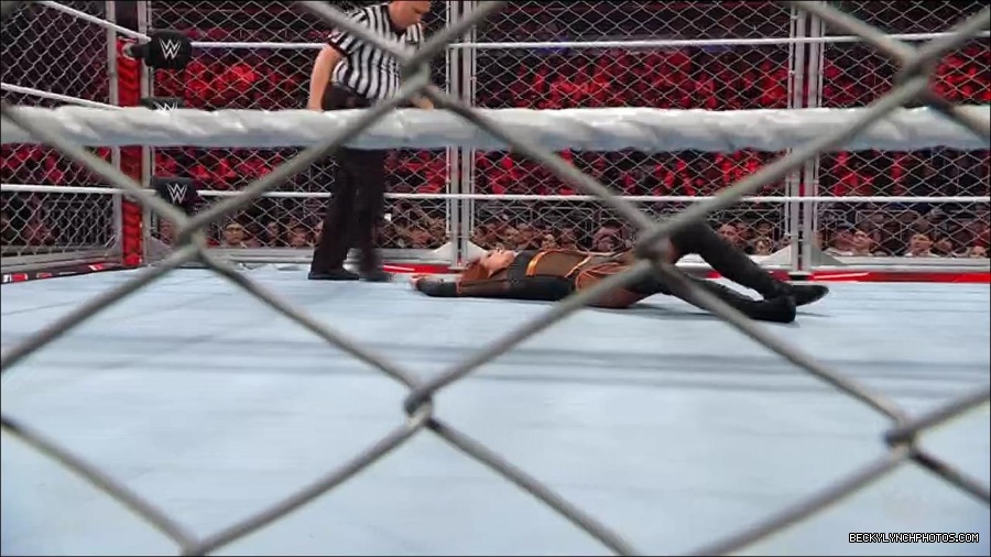 WWE_Monday_Night_RAW_2023_02_06_720p_HDTV_x264-Star_mp4_007730233.jpg