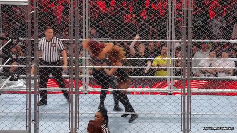 WWE_Monday_Night_RAW_2023_02_06_720p_HDTV_x264-Star_mp4_007802633.jpg