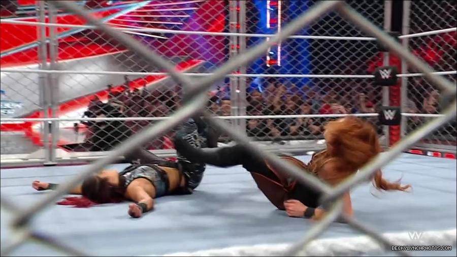 WWE_Monday_Night_RAW_2023_02_06_720p_HDTV_x264-Star_mp4_007808233.jpg