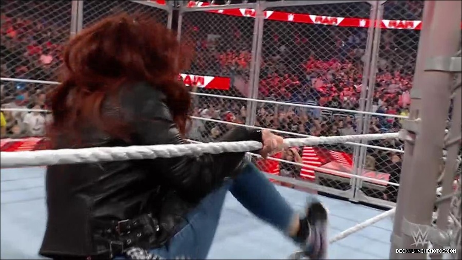 WWE_Monday_Night_RAW_2023_02_06_720p_HDTV_x264-Star_mp4_007827433.jpg