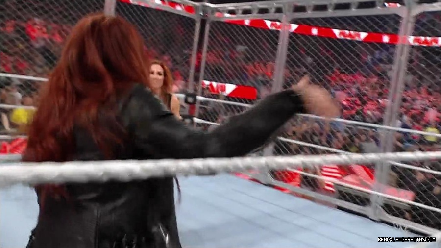 WWE_Monday_Night_RAW_2023_02_06_720p_HDTV_x264-Star_mp4_007827833.jpg
