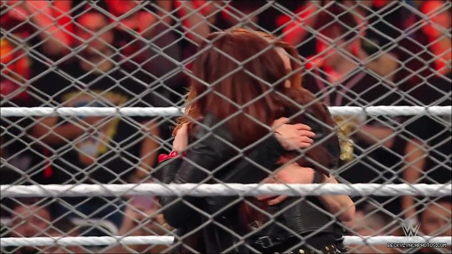 WWE_Monday_Night_RAW_2023_02_06_720p_HDTV_x264-Star_mp4_007834633.jpg
