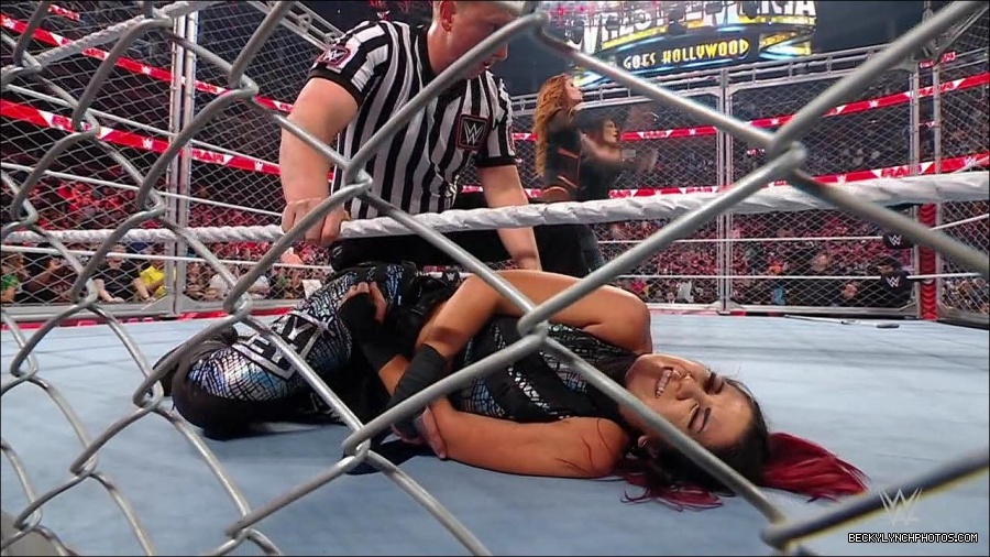 WWE_Monday_Night_RAW_2023_02_06_720p_HDTV_x264-Star_mp4_007836633.jpg