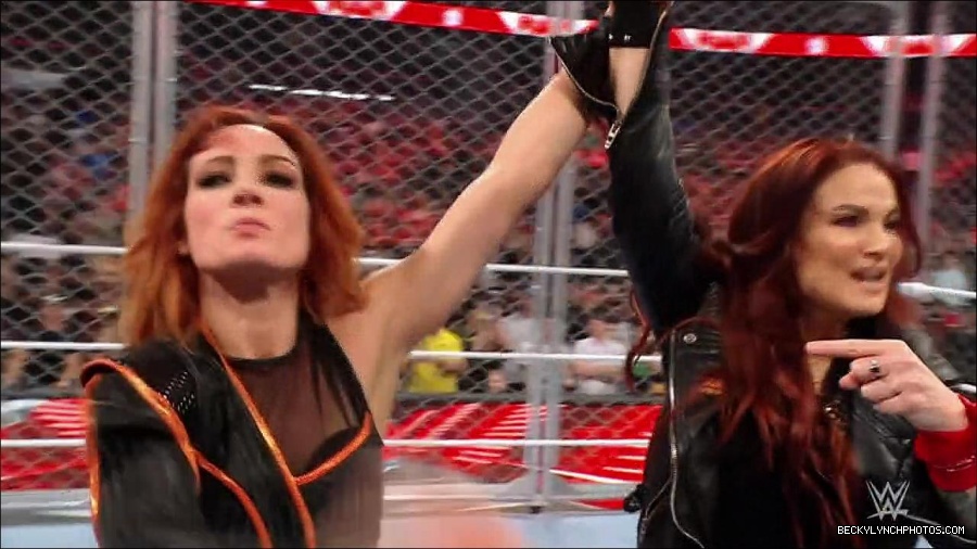 WWE_Monday_Night_RAW_2023_02_06_720p_HDTV_x264-Star_mp4_007838633.jpg