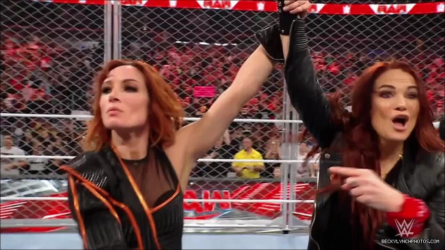 WWE_Monday_Night_RAW_2023_02_06_720p_HDTV_x264-Star_mp4_007839033.jpg