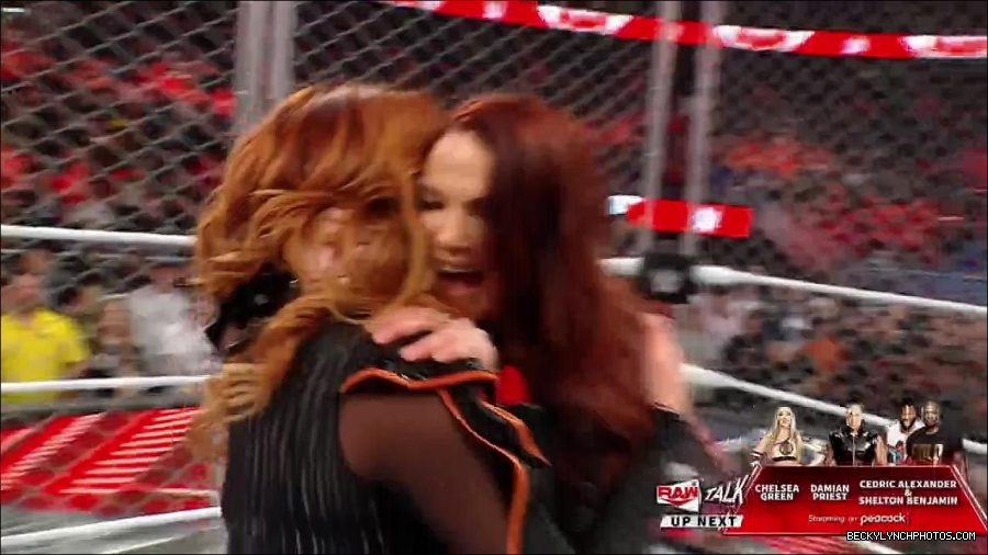 WWE_Monday_Night_RAW_2023_02_06_720p_HDTV_x264-Star_mp4_007851833.jpg