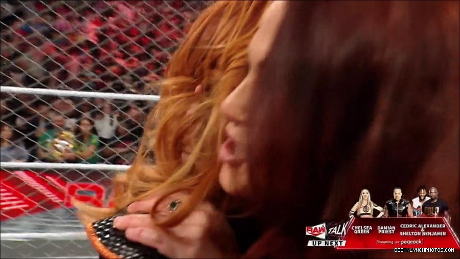 WWE_Monday_Night_RAW_2023_02_06_720p_HDTV_x264-Star_mp4_007852633.jpg